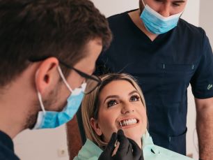 ikona tima s pacijentom