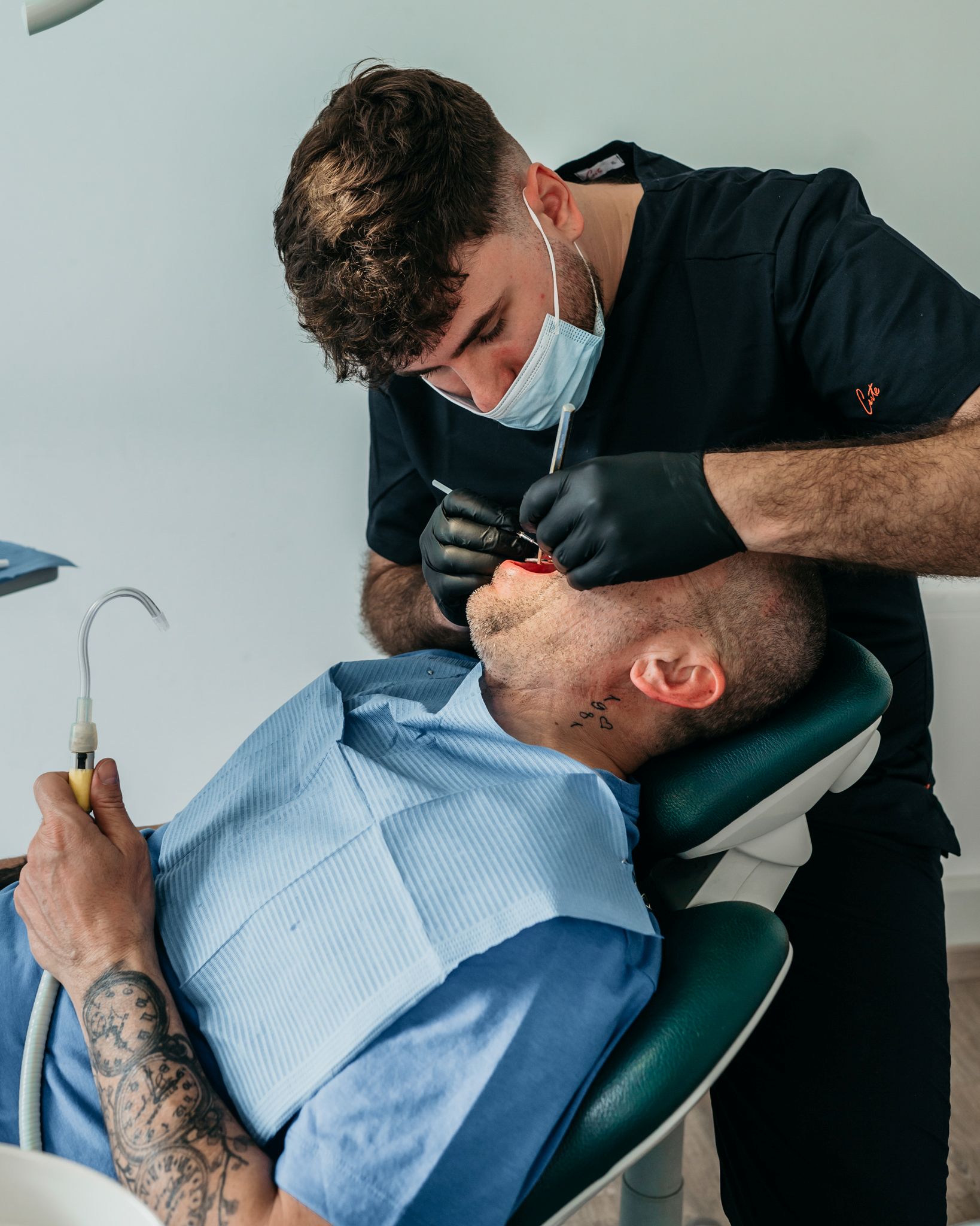 slika žene sa osmijehom